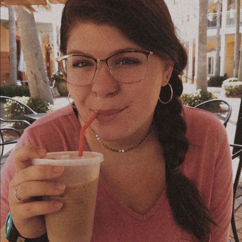 Meet your Posher, Skylar